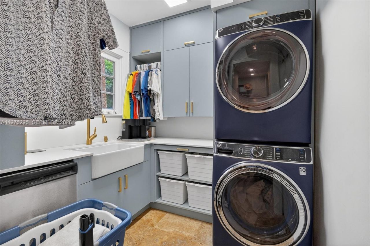 1222 Ferdinand St , Coral Gables, FL 33134 Photo