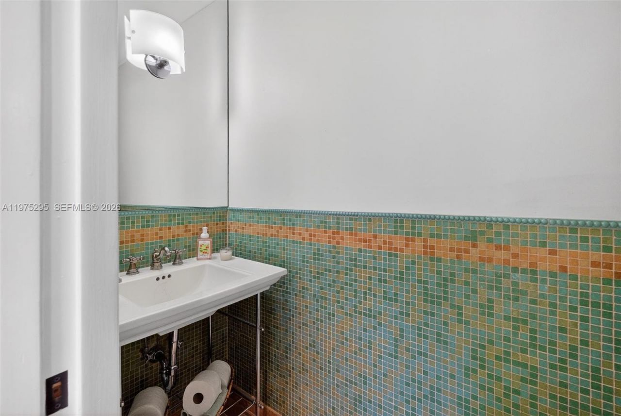 1222 Ferdinand St , Coral Gables, FL 33134 Photo