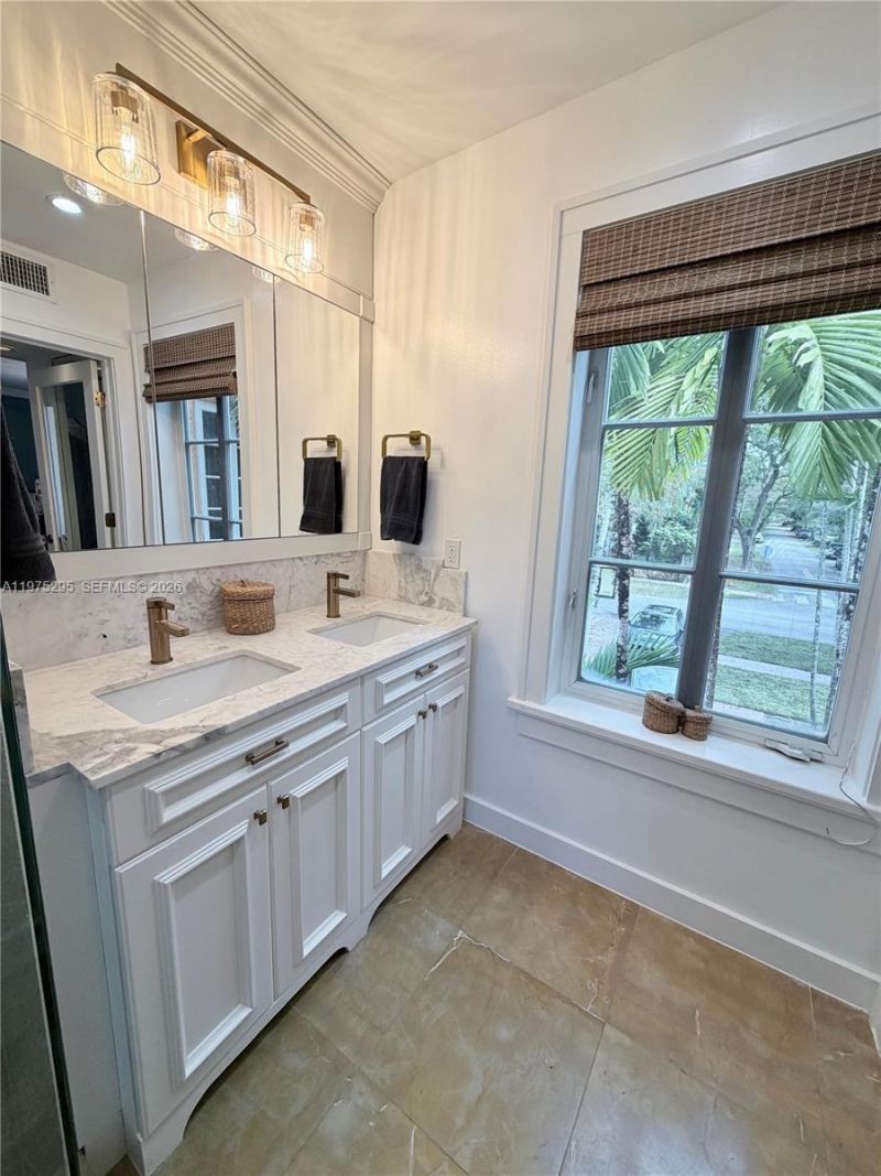 1222 Ferdinand St , Coral Gables, FL 33134 Photo