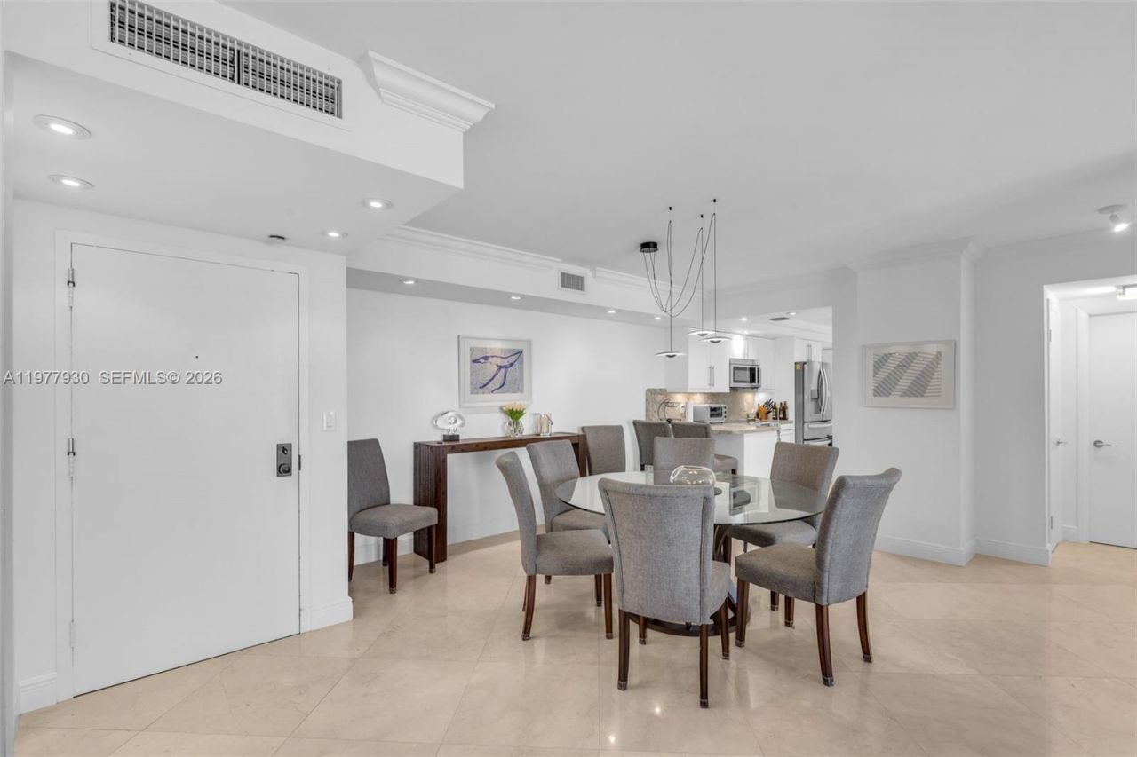 1121 Crandon Blvd, Unit E1203, Key Biscayne, FL 33149 Photo