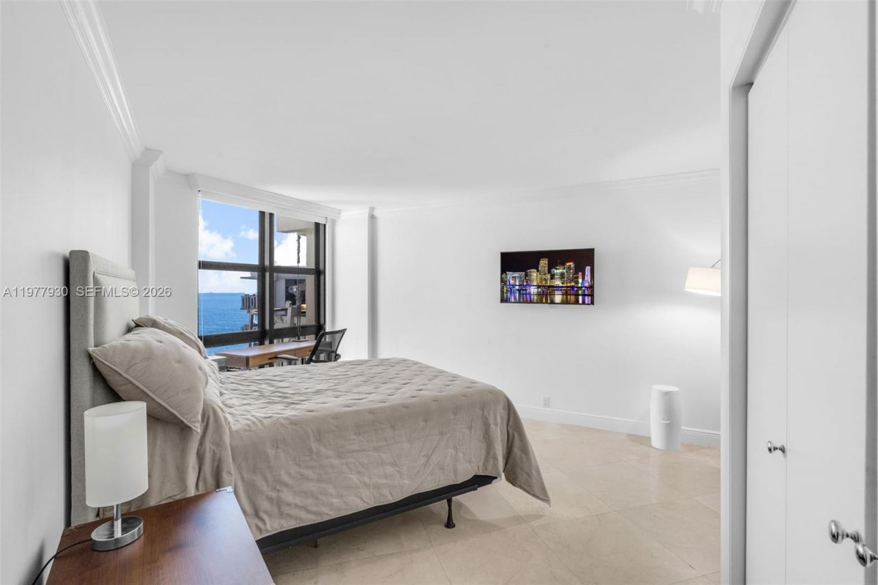 1121 Crandon Blvd, Unit E1203, Key Biscayne, FL 33149 Photo