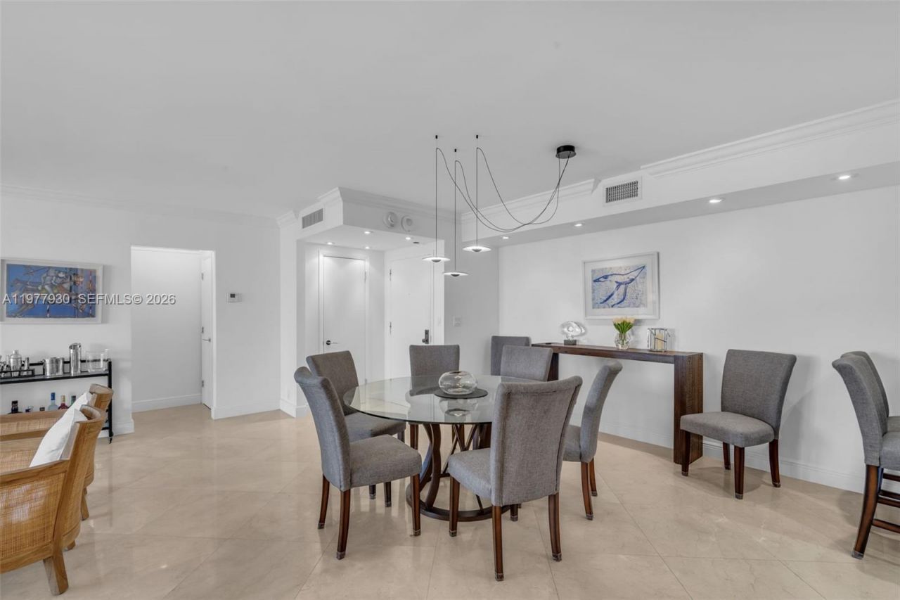 1121 Crandon Blvd, Unit E1203, Key Biscayne, FL 33149 Photo