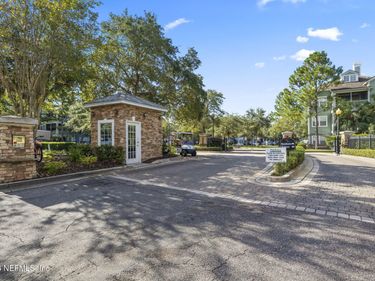 8550 TOUCHTON Road, Unit 127, Jacksonville, FL 32216