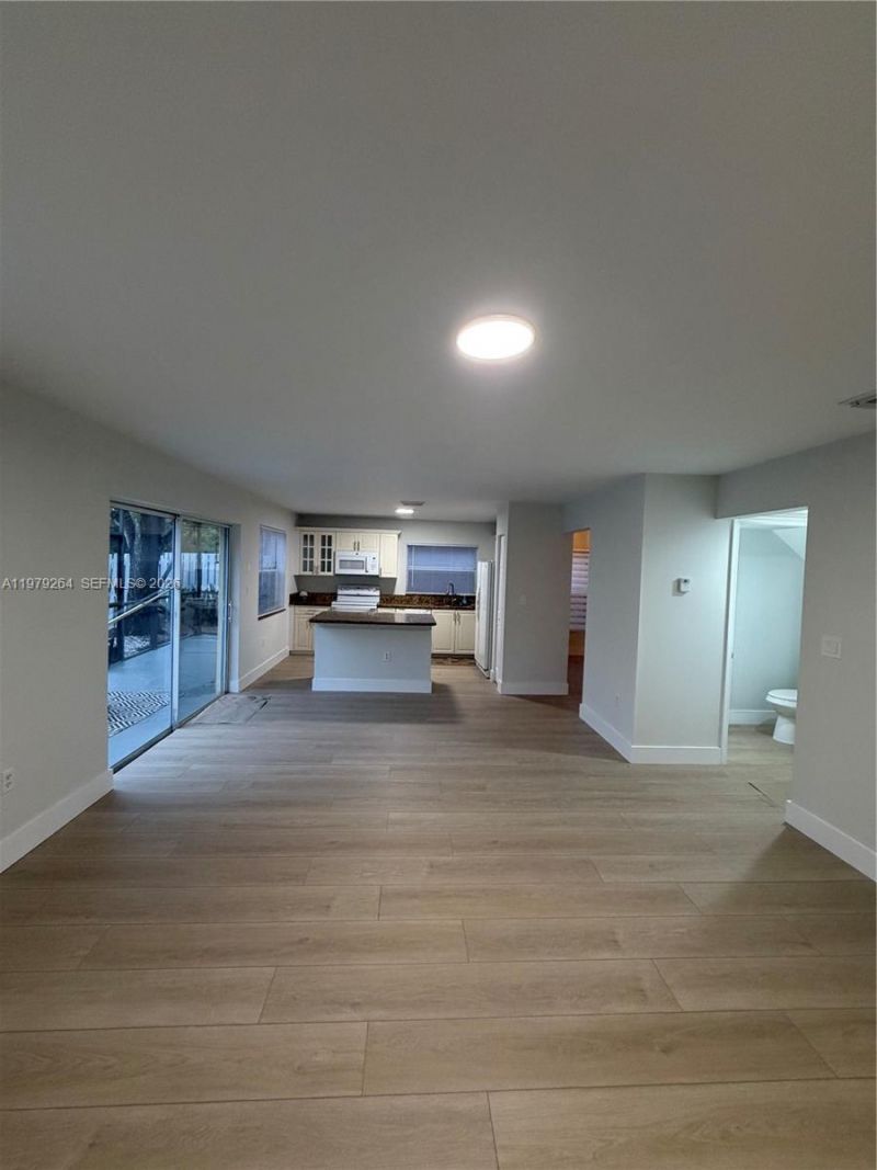 1246 NW 125th Ter, Unit 1246, Sunrise, FL 33323 Photo