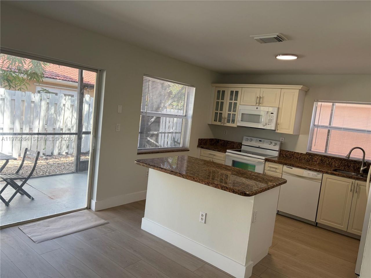 1246 NW 125th Ter, Unit 1246, Sunrise, FL 33323 Photo