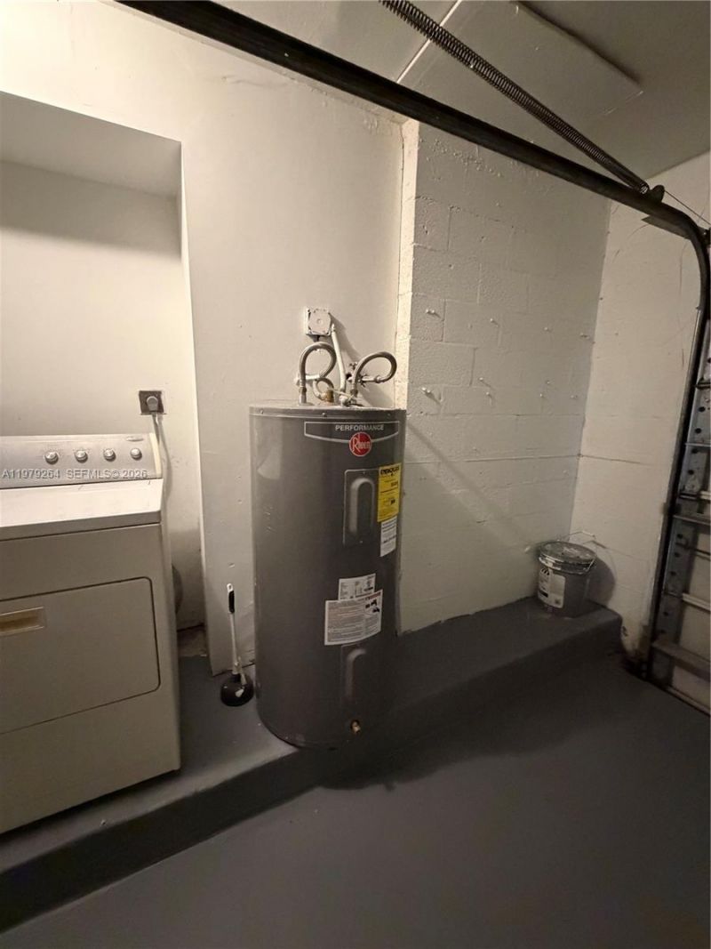 1246 NW 125th Ter, Unit 1246, Sunrise, FL 33323 Photo