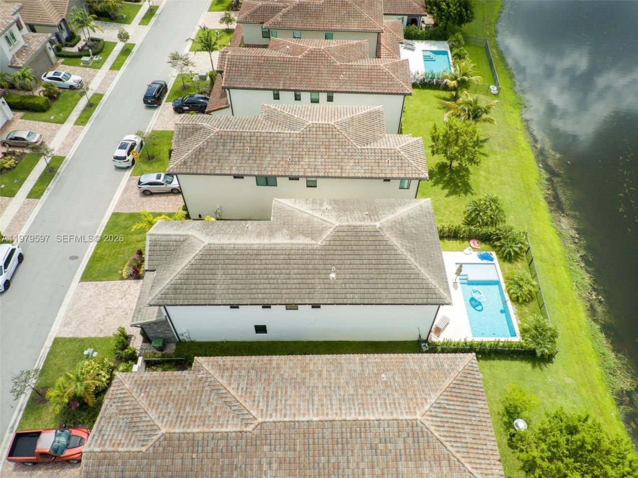 11826 SW 13th Ct, Pembroke Pines, FL 33025 Photo