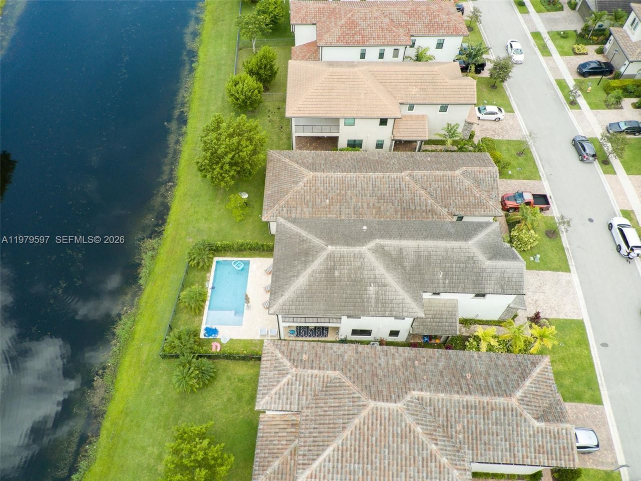 11826 SW 13th Ct, Pembroke Pines, FL 33025 Photo