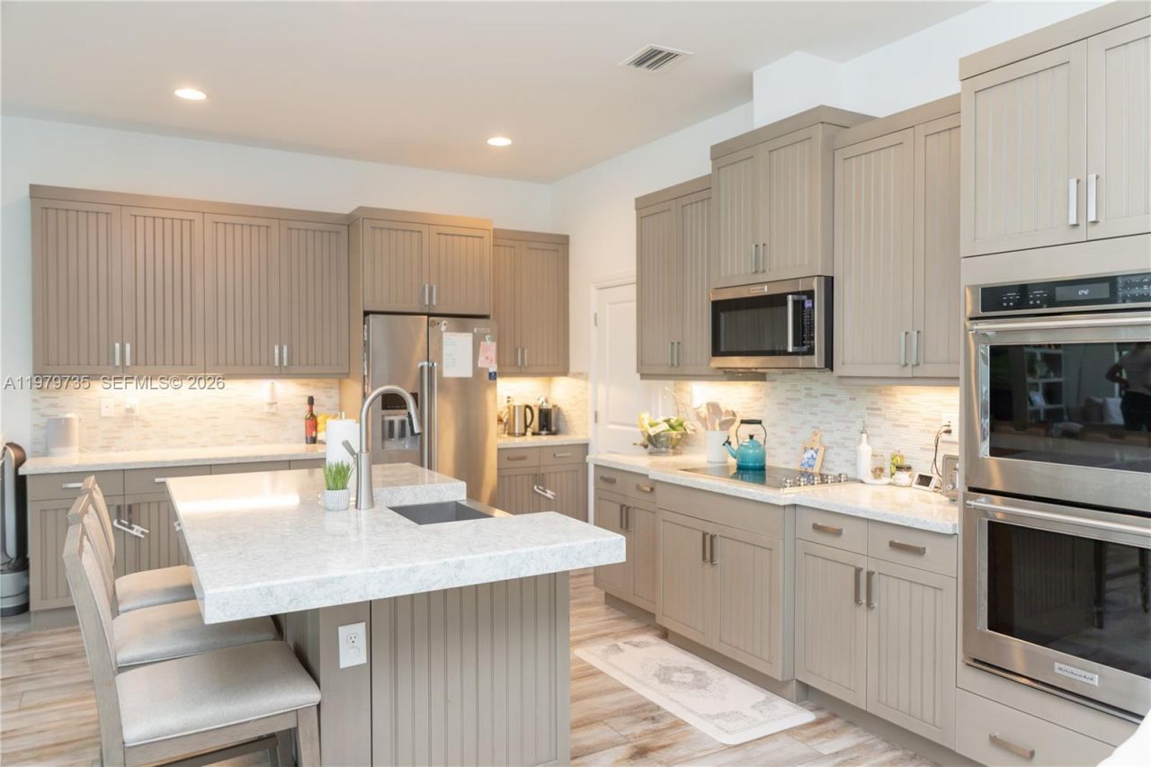 11826 SW 13th Ct, Pembroke Pines, FL 33025 Photo