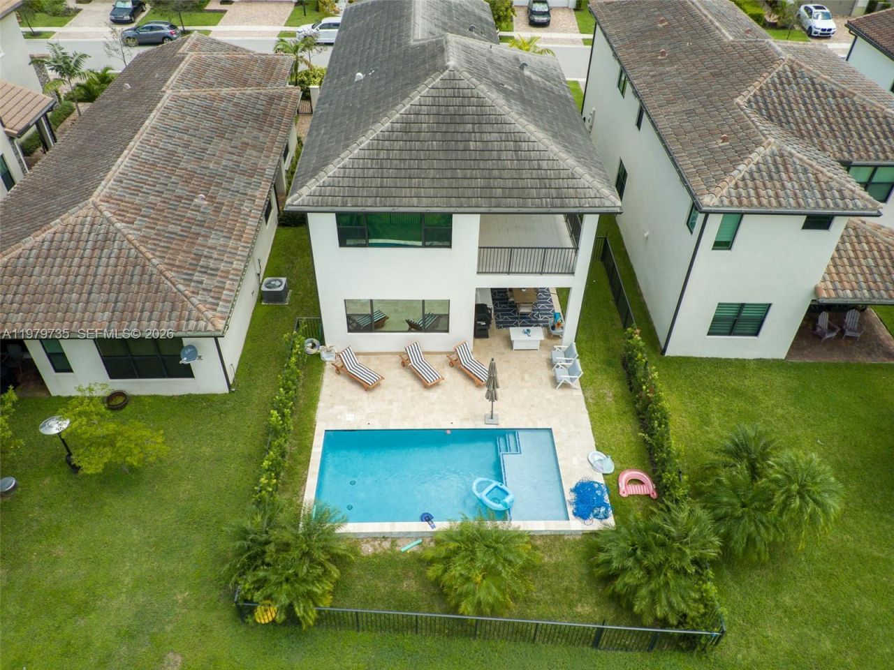 11826 SW 13th Ct, Pembroke Pines, FL 33025 Photo