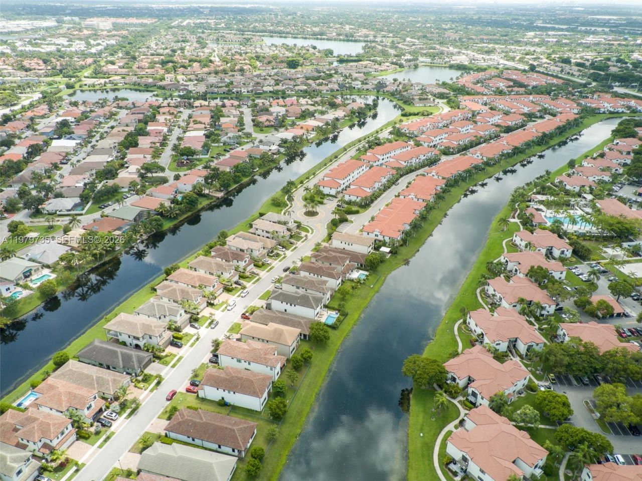 11826 SW 13th Ct, Pembroke Pines, FL 33025 Photo