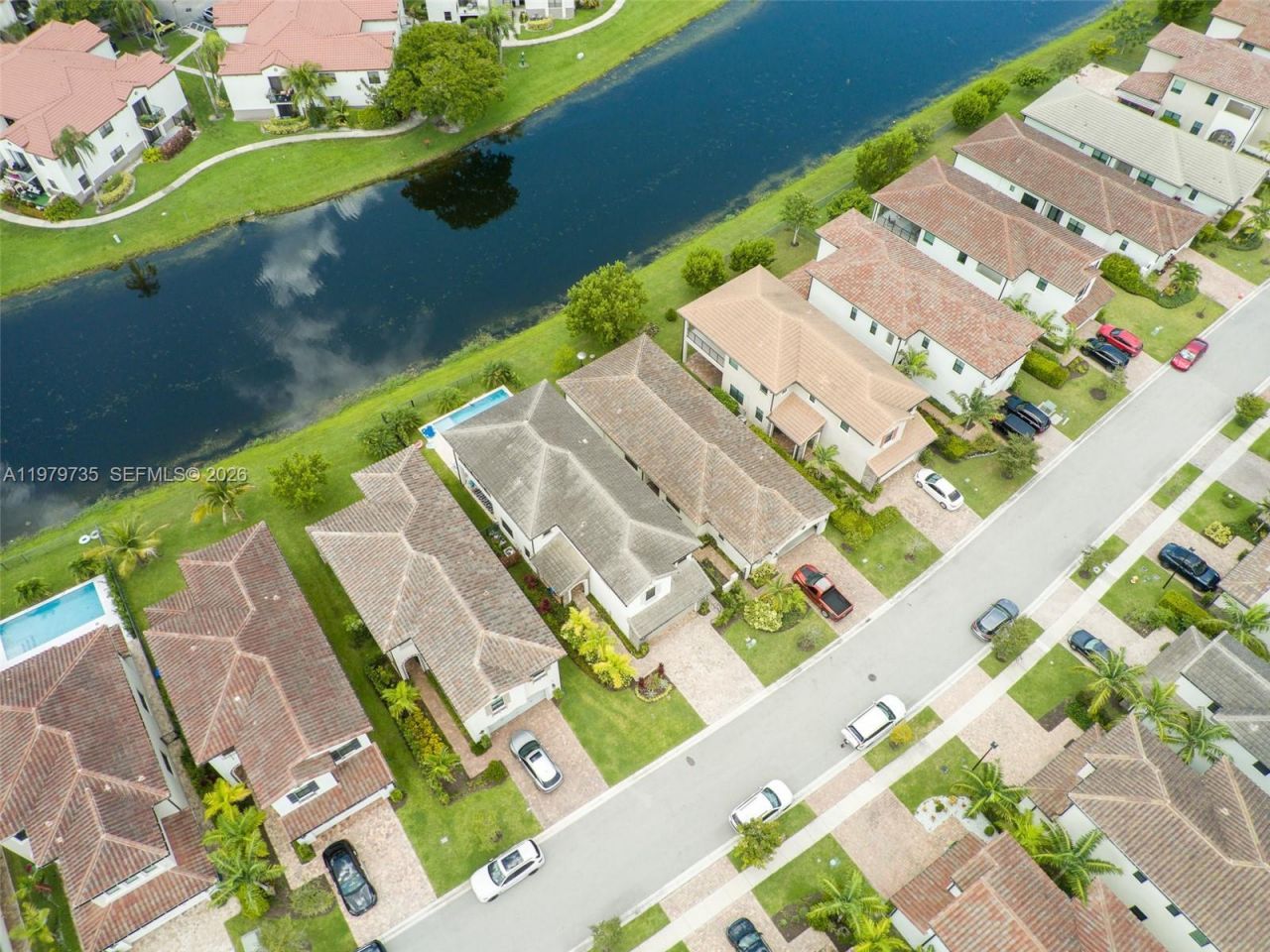 11826 SW 13th Ct, Pembroke Pines, FL 33025 Photo