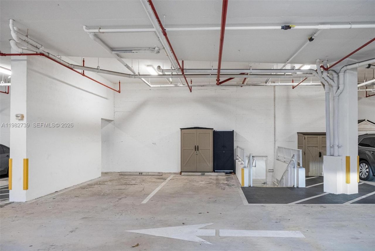 3030 NE 188th St , Unit 404, Aventura, FL 33180 Photo