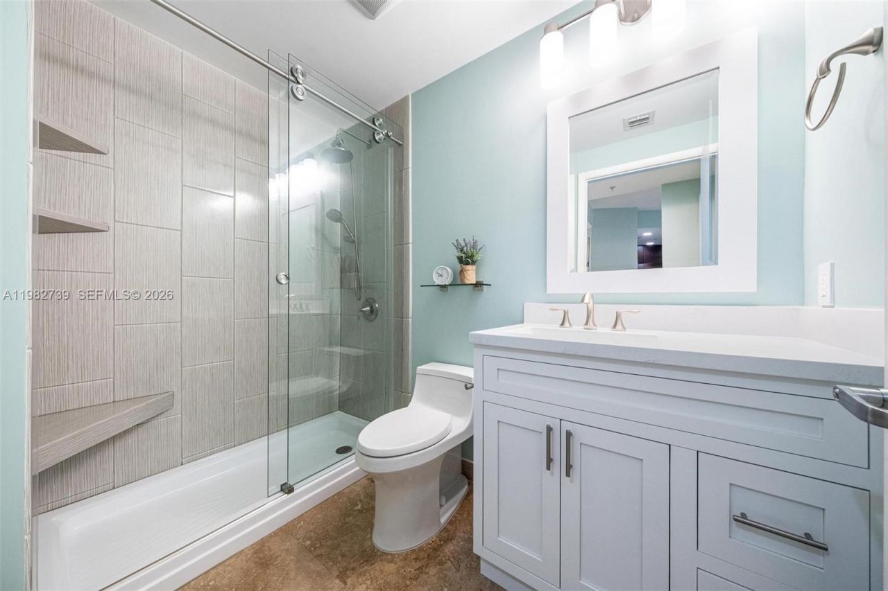 3030 NE 188th St , Unit 404, Aventura, FL 33180 Photo