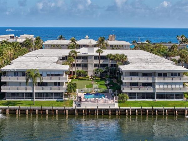 1198 Hillsboro Mile , Unit 340, Hillsboro Beach, FL 33062