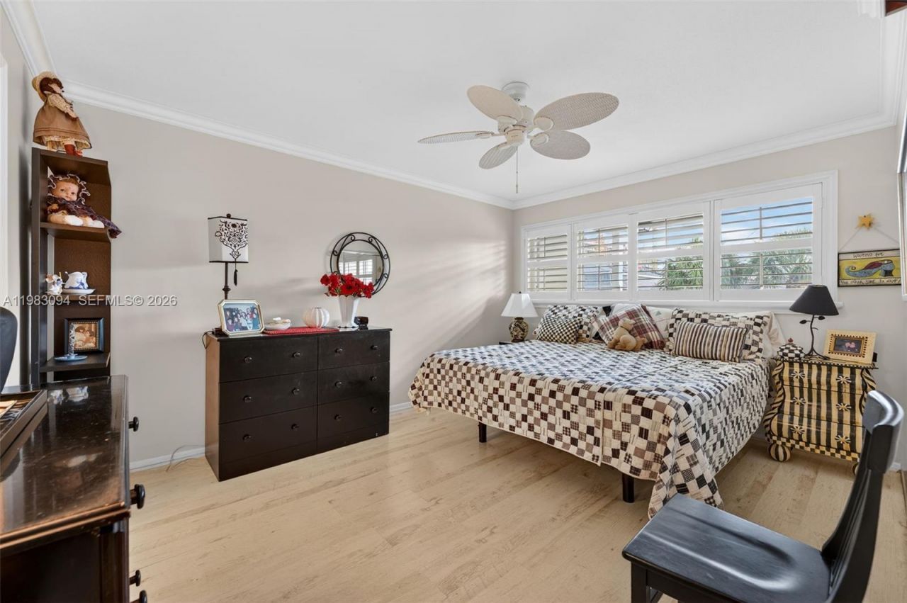 1198 Hillsboro Mile , Unit 340, Hillsboro Beach, FL 33062 Photo