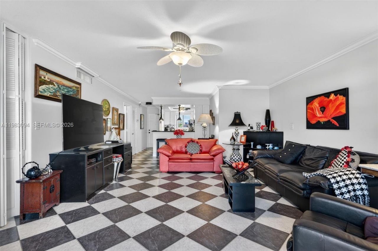 1198 Hillsboro Mile , Unit 340, Hillsboro Beach, FL 33062 Photo