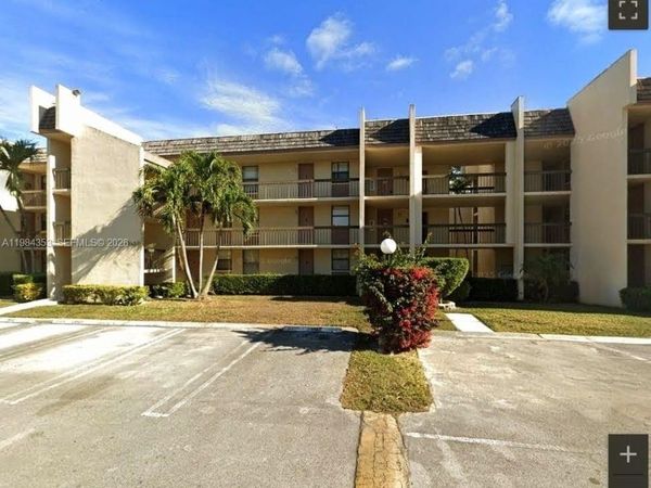 8429 Forest Hills Dr , Unit 305, Coral Springs, FL 33065