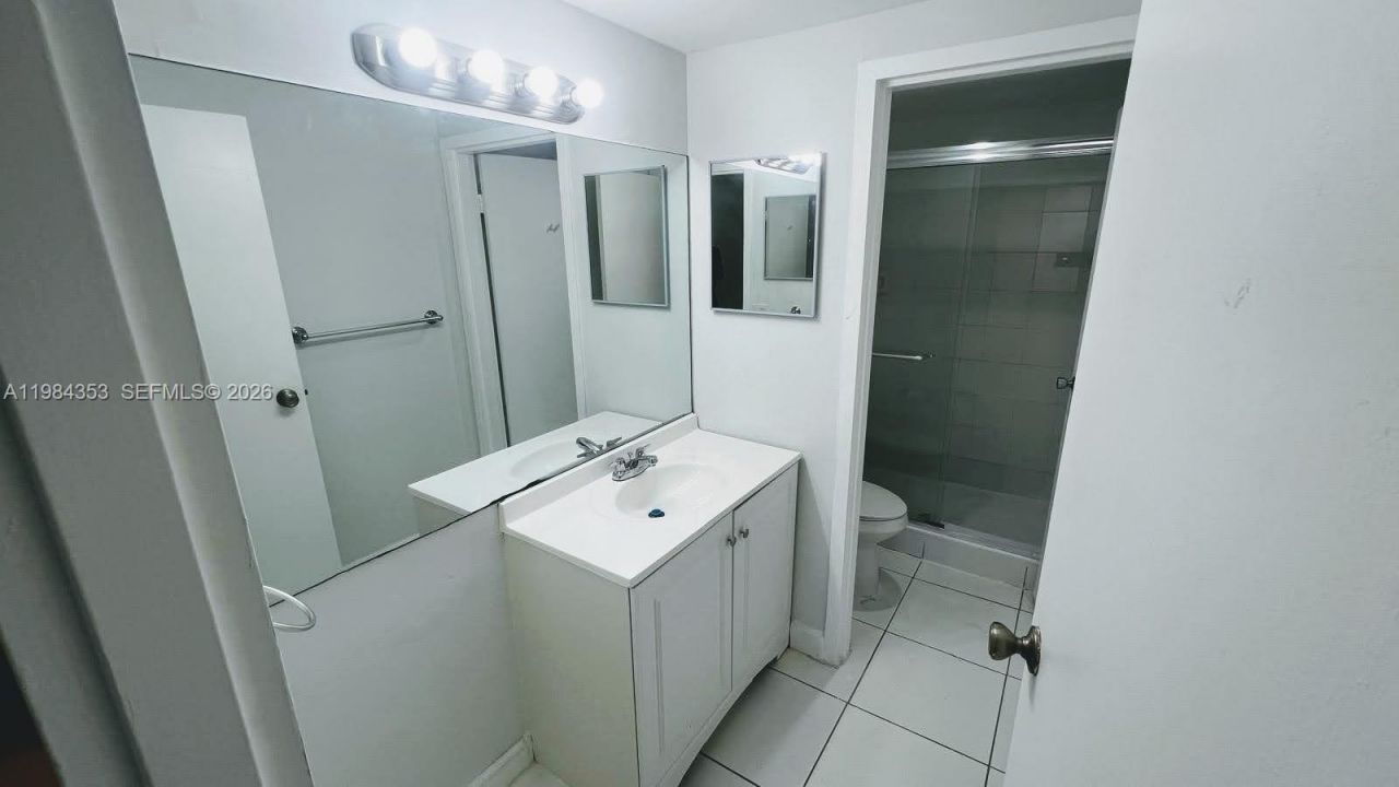 8429 Forest Hills Dr, Unit 305, Coral Springs, FL 33065 Photo