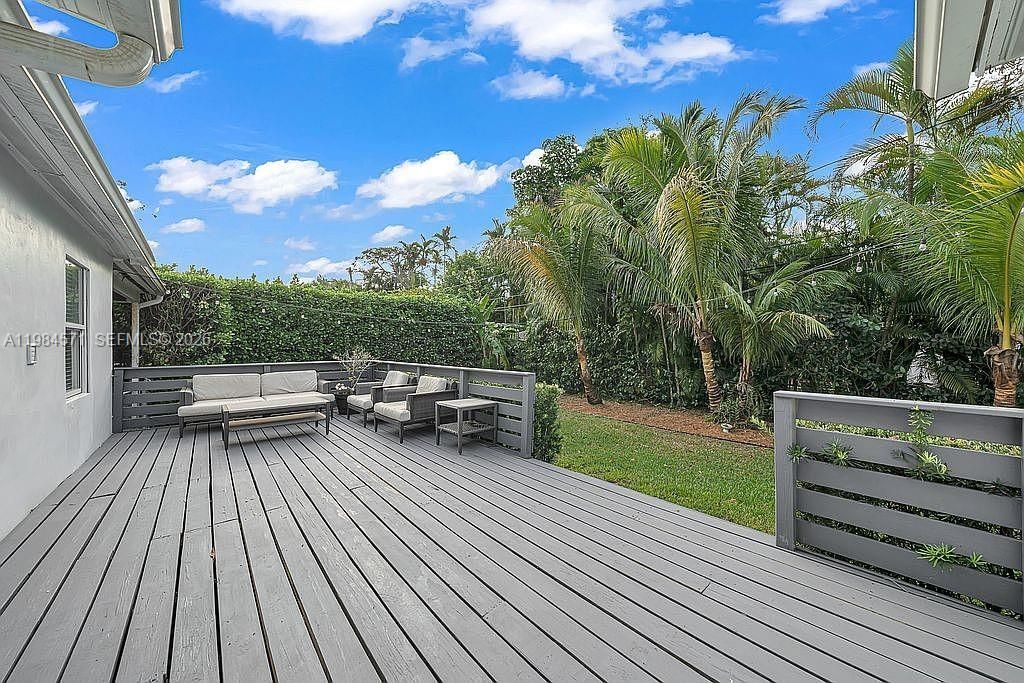 5850 SW 47 St, Miami, FL 33155 Photo