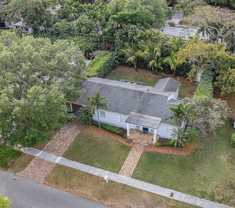 5850 SW 47 St, Miami, FL 33155 Photo