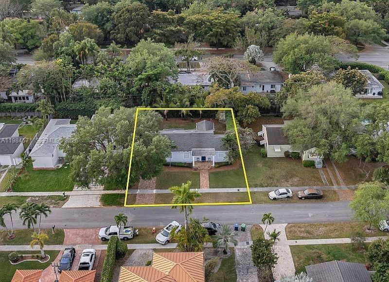 5850 SW 47 St, Miami, FL 33155 Photo