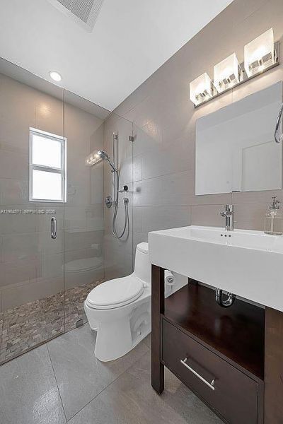 5850 SW 47 St, Miami, FL 33155 Photo