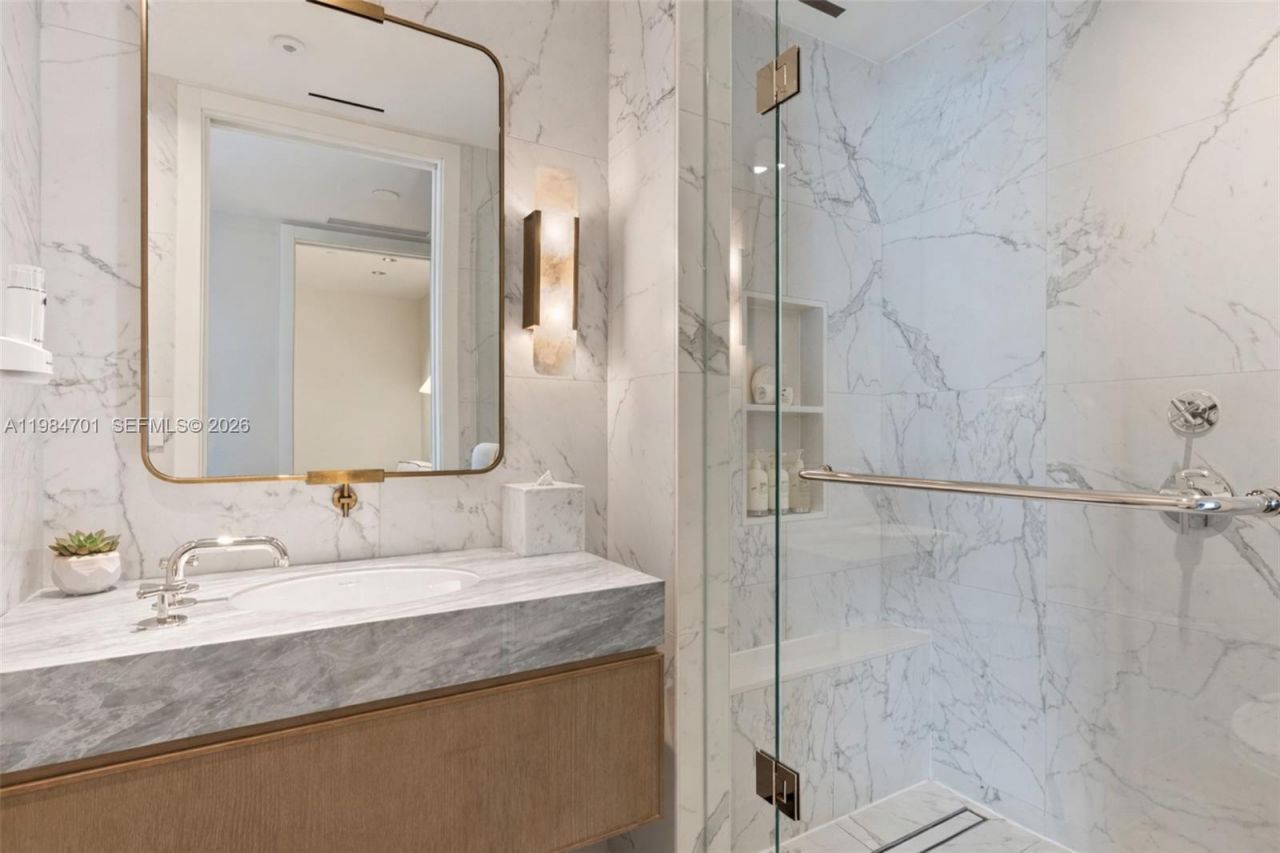 525 N Fort Lauderdale Beach Blvd , Unit 1707, Fort Lauderdale, FL 33304 Photo