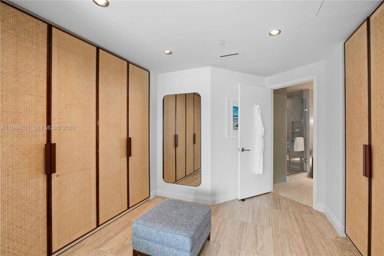 525 N Fort Lauderdale Beach Blvd, Unit 1707, Fort Lauderdale, FL 33304 Photo