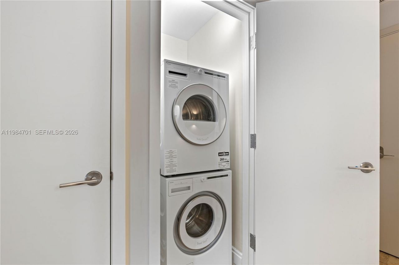 525 N Fort Lauderdale Beach Blvd , Unit 1707, Fort Lauderdale, FL 33304 Photo