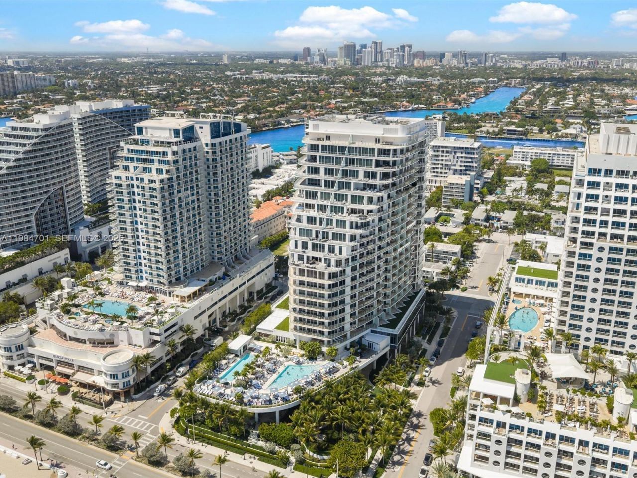 525 N Fort Lauderdale Beach Blvd , Unit 1707, Fort Lauderdale, FL 33304 Photo