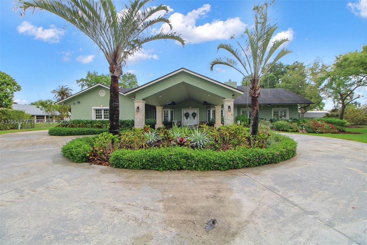 27825 SW 168th Ct, Homestead, FL 33031 Photo