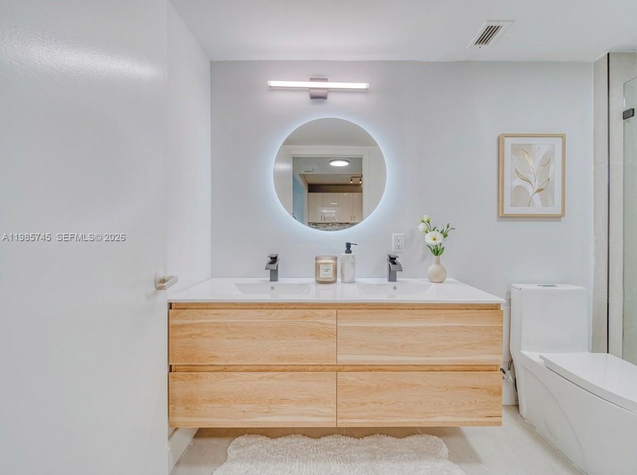 2301 Collins Ave, Unit 311, Miami Beach, FL 33139 Photo