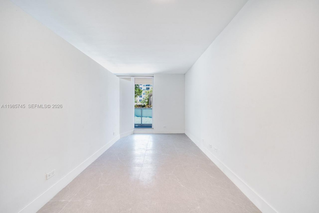 2301 Collins Ave , Unit 311, Miami Beach, FL 33139 Photo