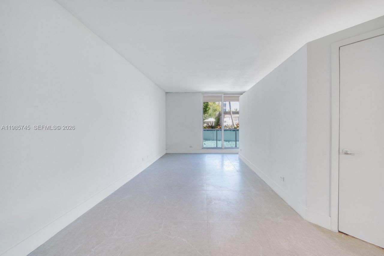 2301 Collins Ave , Unit 311, Miami Beach, FL 33139 Photo