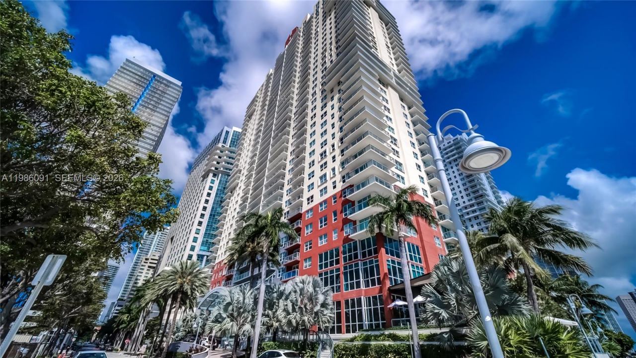 1155 Brickell Bay Dr , Unit 3011, Miami, FL 33131 Photo
