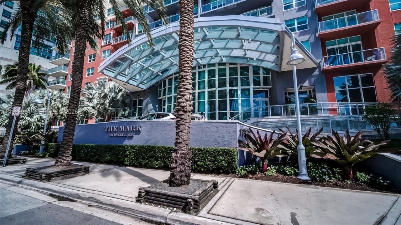 1155 Brickell Bay Dr , Unit 3011, Miami, FL 33131 Photo