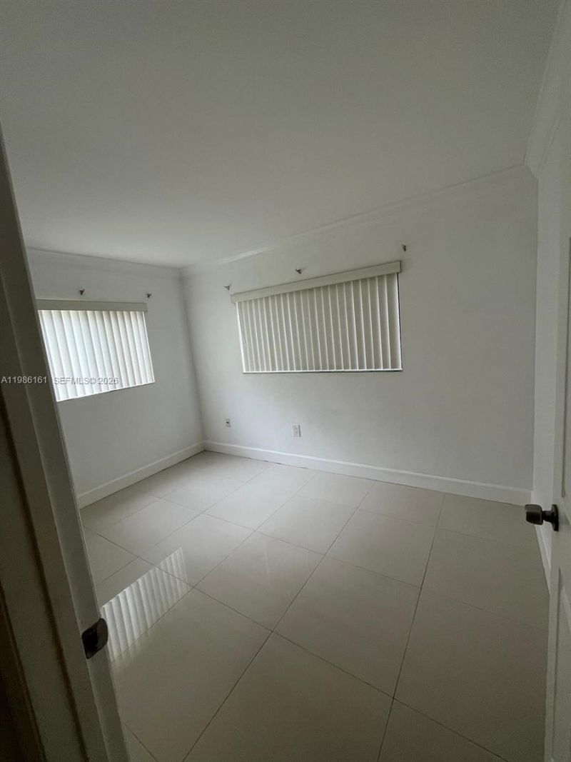 8025 SW 107th Ave , Unit 118, Miami, FL 33173 Photo