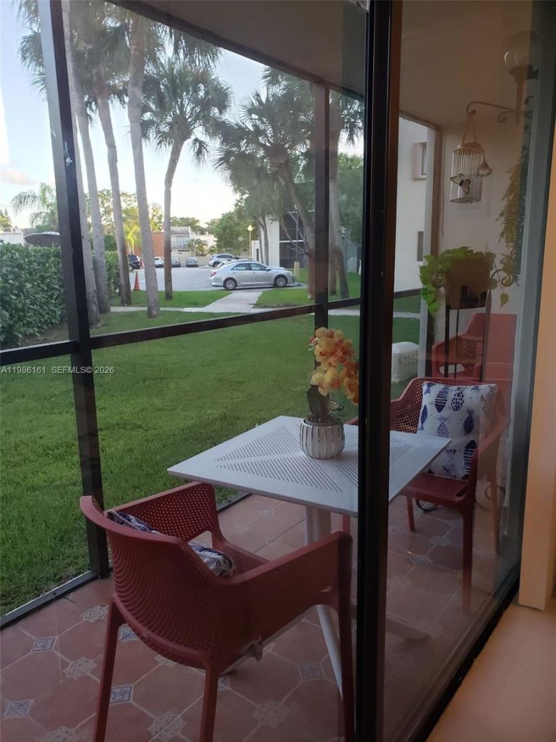 8025 SW 107th Ave , Unit 118, Miami, FL 33173 Photo