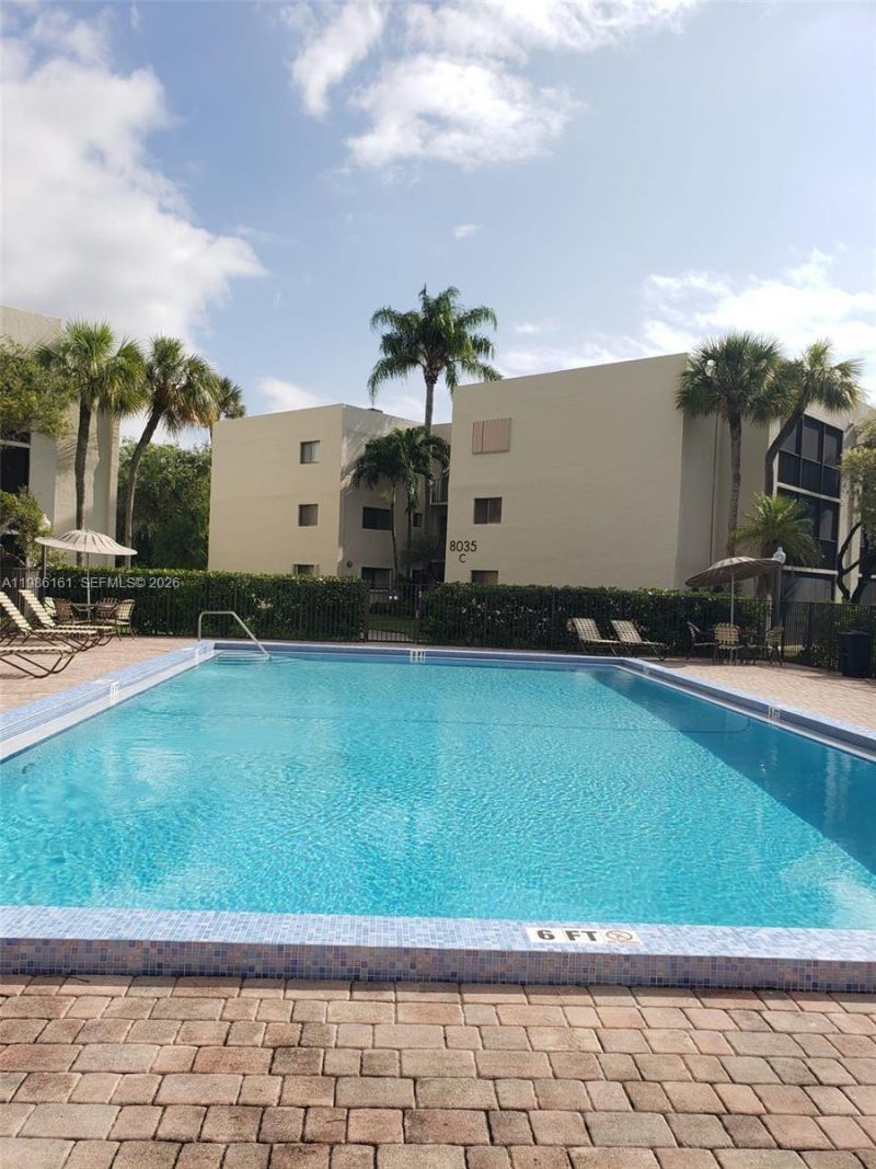 8025 SW 107th Ave , Unit 118, Miami, FL 33173 Photo