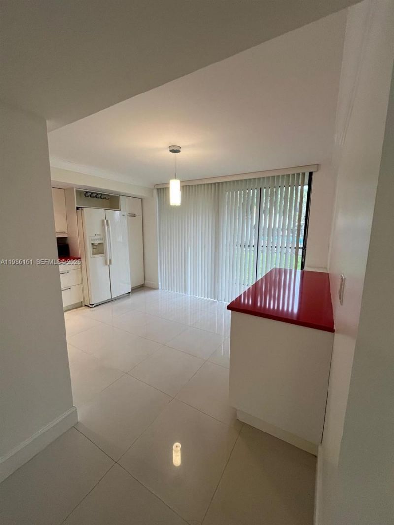 8025 SW 107th Ave , Unit 118, Miami, FL 33173 Photo