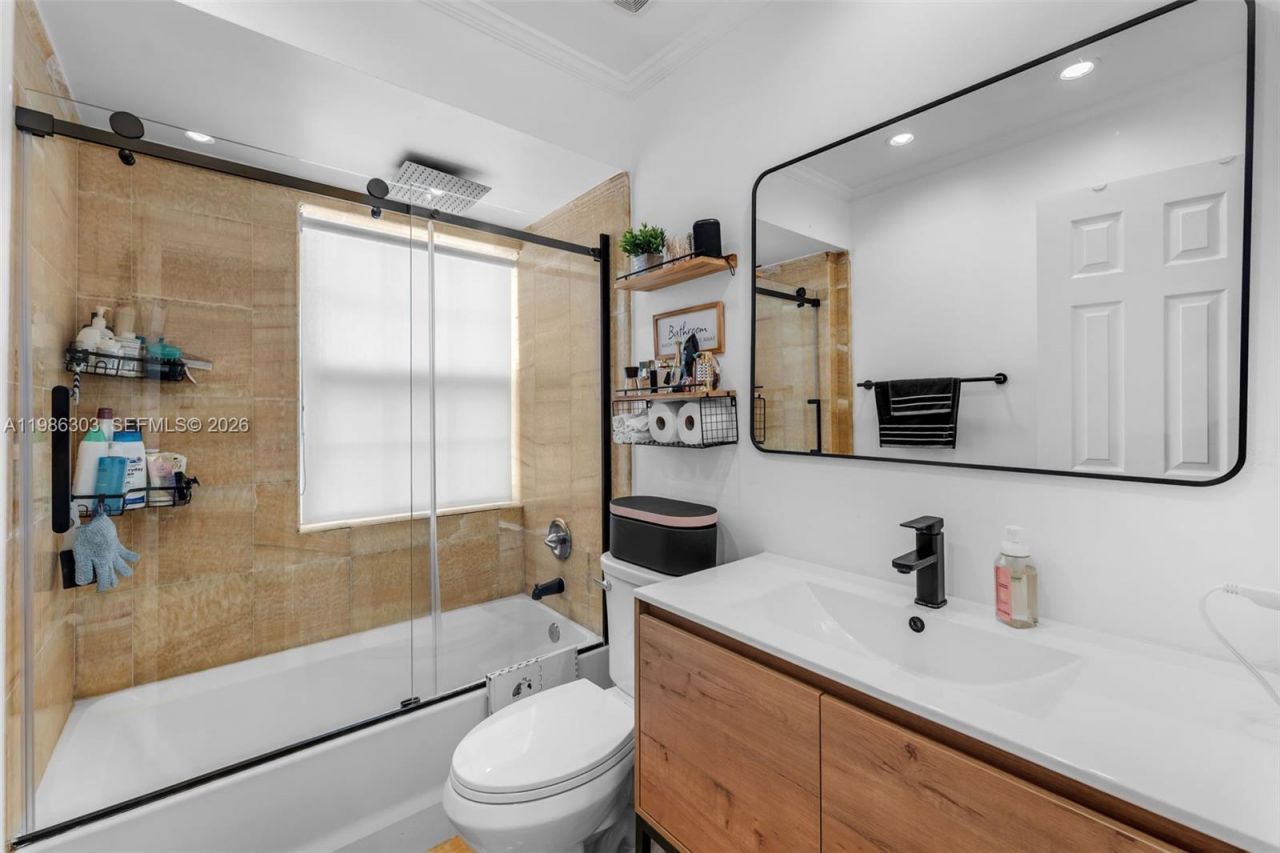 20975 SW 84th Ave , Unit 20975, Cutler Bay, FL 33189 Photo