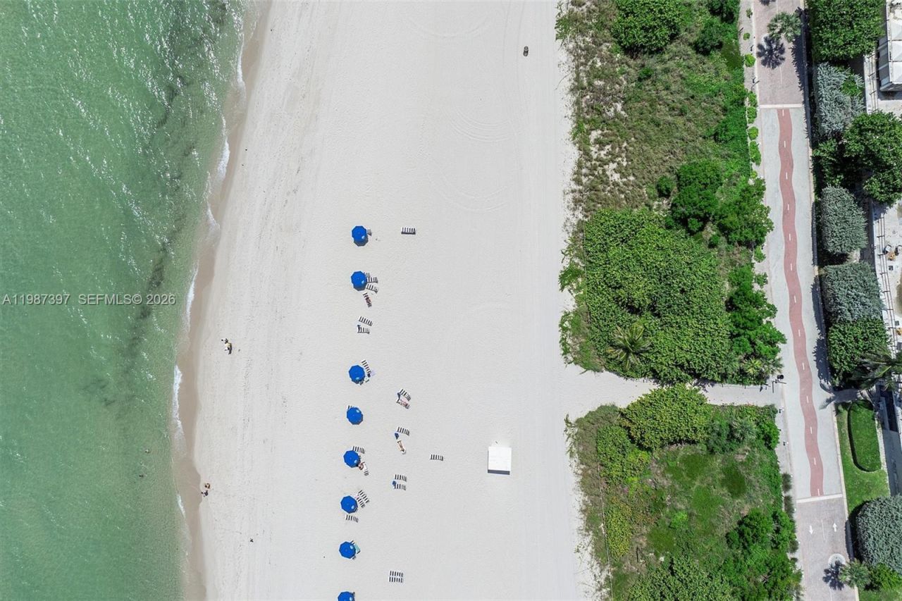 5555 Collins Ave , Unit 11A, Miami Beach, FL 33140 Photo