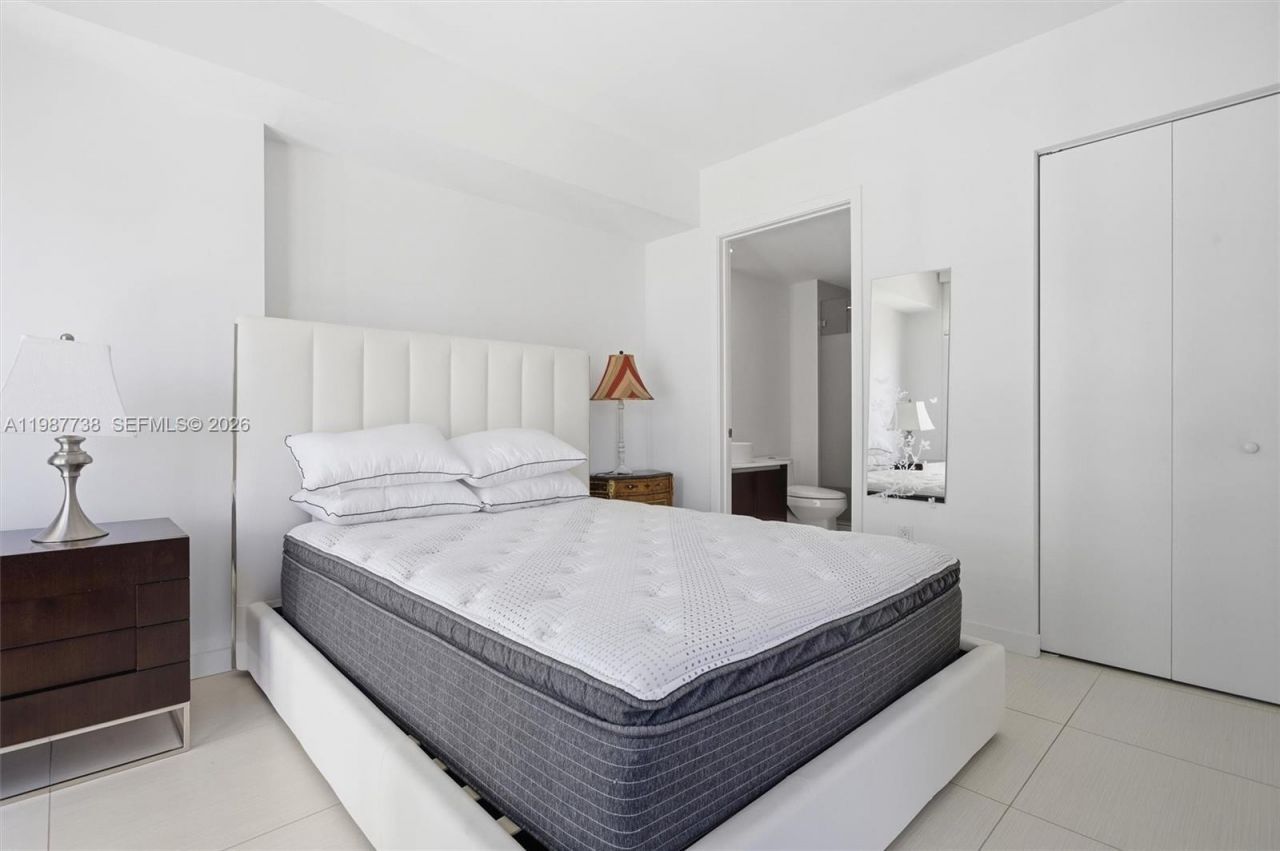 31 SE 6th St , Unit 2504, Miami, FL 33131 Photo