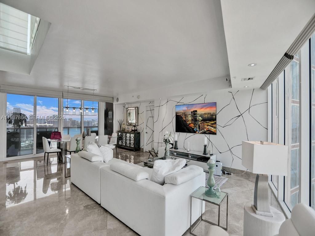 3370 Hidden Bay Dr , Unit TS2810, Aventura, FL 33180 Photo