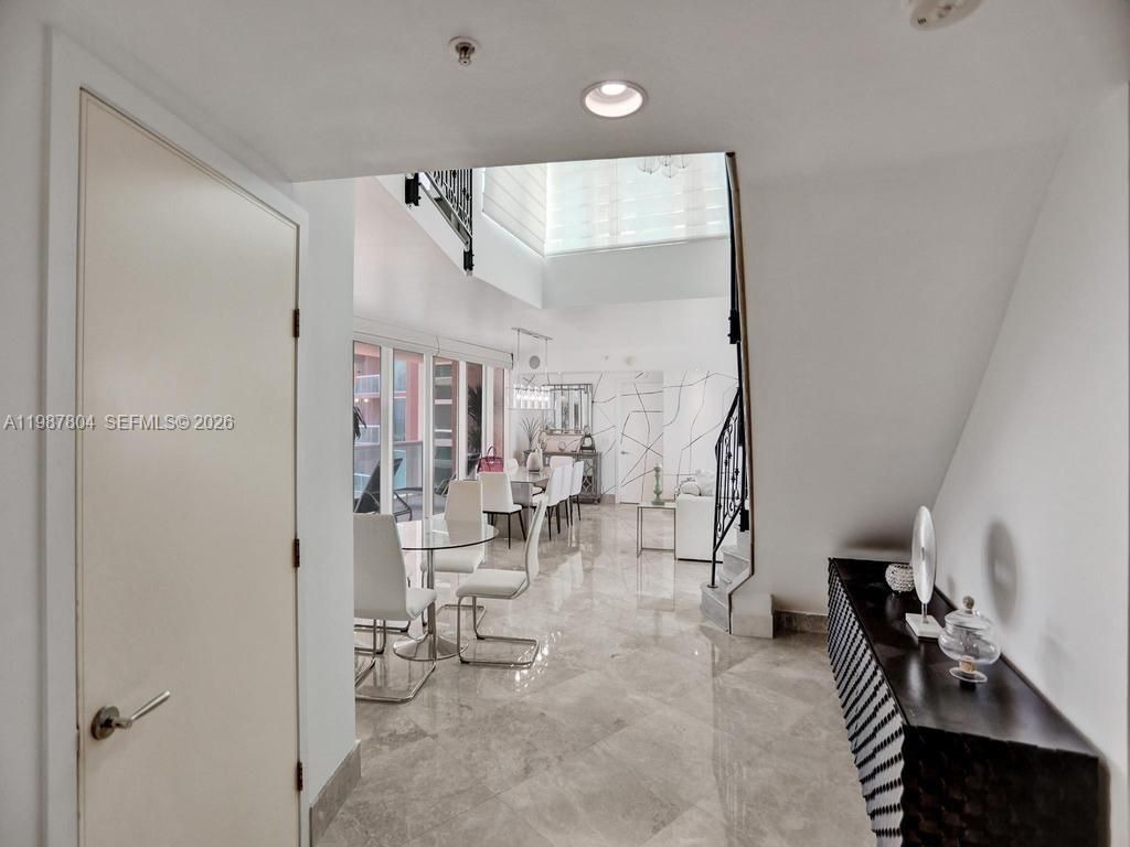 3370 Hidden Bay Dr , Unit TS2810, Aventura, FL 33180 Photo