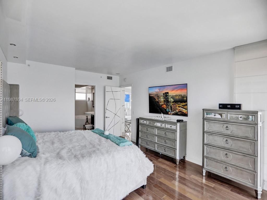 3370 Hidden Bay Dr , Unit TS2810, Aventura, FL 33180 Photo