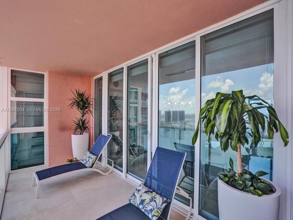 3370 Hidden Bay Dr , Unit TS2810, Aventura, FL 33180 Photo