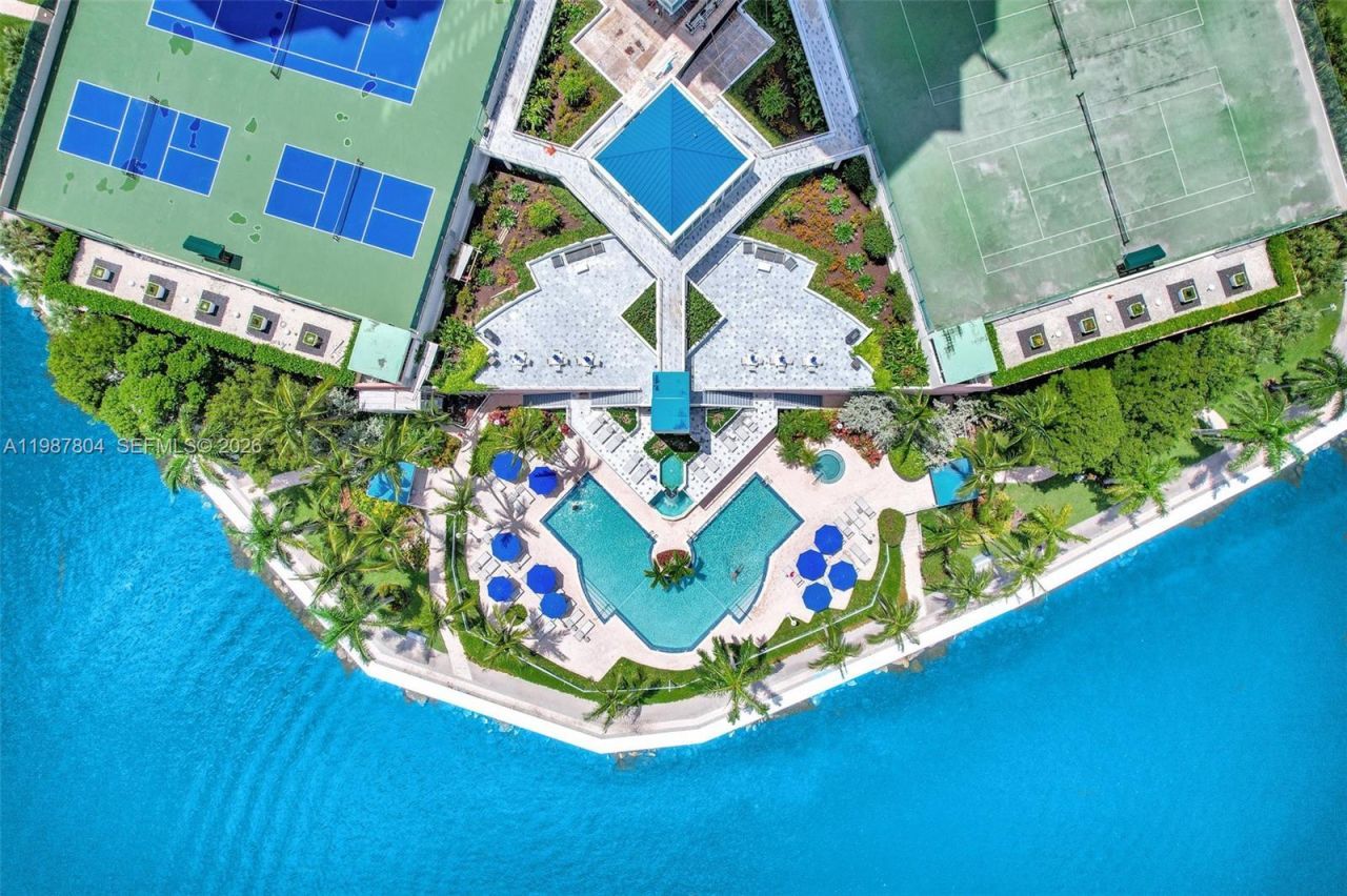 3370 Hidden Bay Dr , Unit TS2810, Aventura, FL 33180 Photo