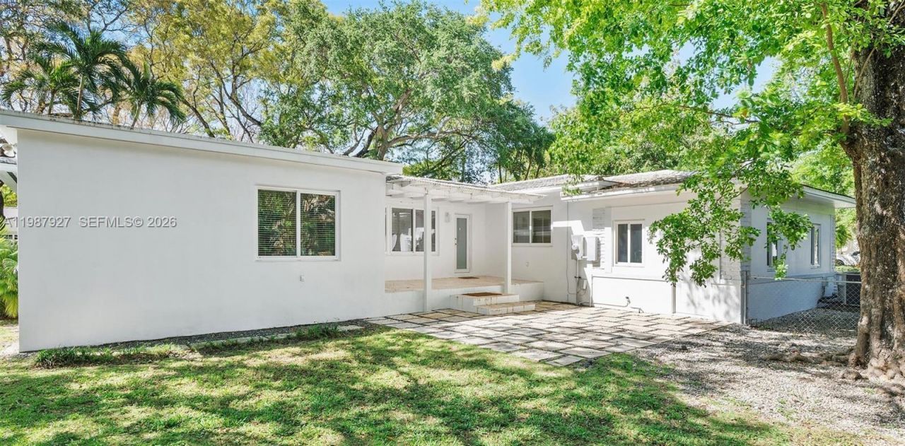 445 Minorca Ave, Coral Gables, FL 33134 Photo